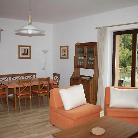 Apartmany Lipno Boucek Lipno nad Vltavou Exterior photo